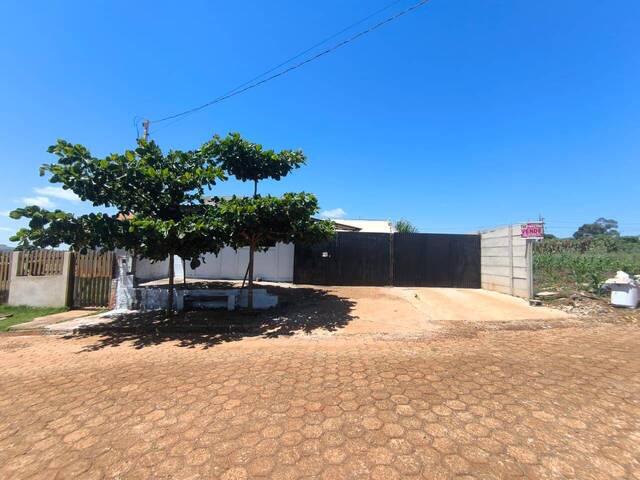 #4223 - Casa para Venda em Siqueira Campos - PR - 1