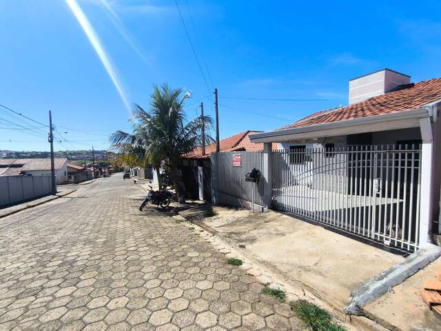 #4229 - Casa para Locação em Siqueira Campos - PR - 2
