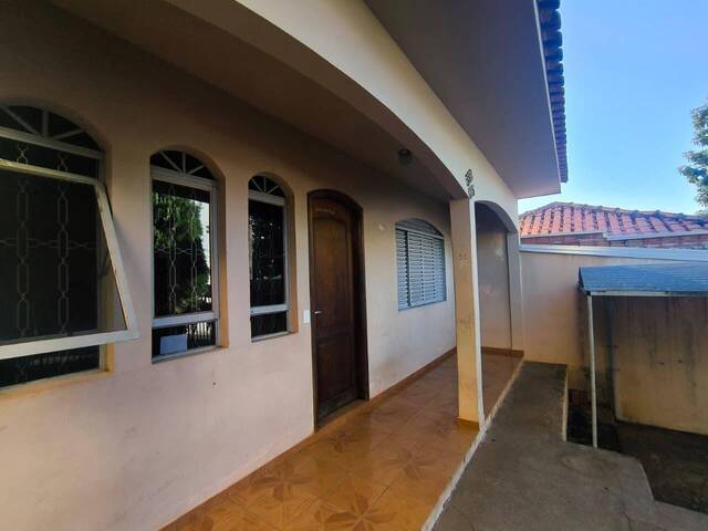 Casa para Locação em Siqueira Campos - 4