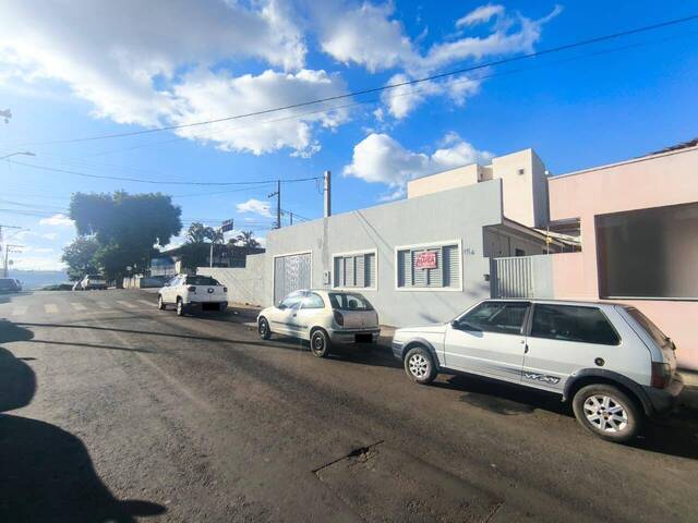 #4270 - Casa para Venda em Siqueira Campos - PR - 3