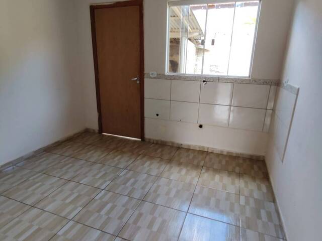 #4277 - Casa para Locação em Londrina - PR - 3