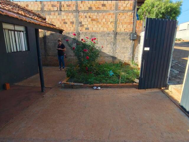 Casa para Locação em Joaquim Távora - 2