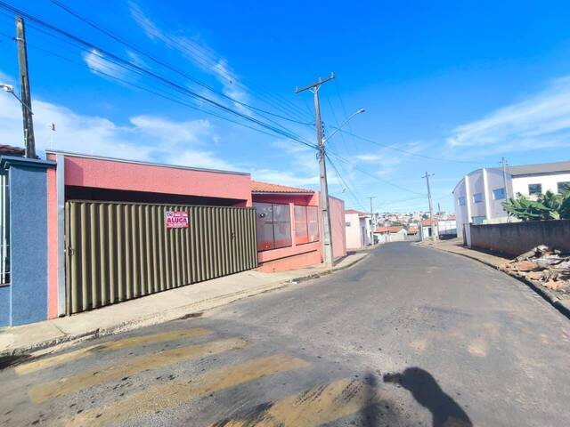 #4283 - Casa para Locação em Siqueira Campos - PR - 2