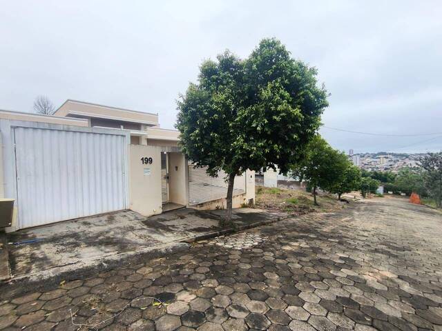 #4302 - Casa para Venda em Siqueira Campos - PR - 2
