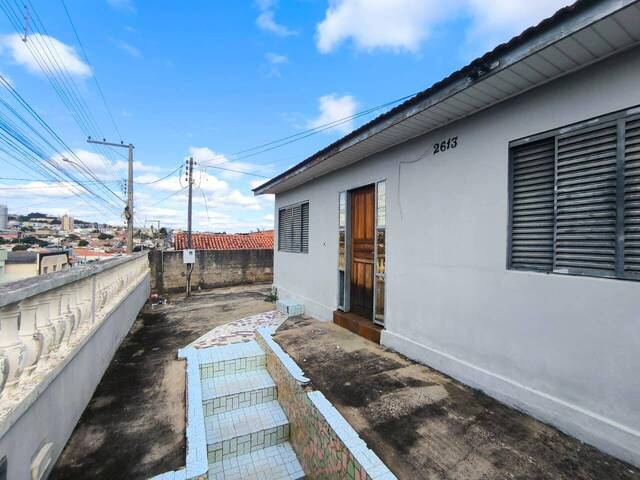 Casa para Locação em Siqueira Campos - 2