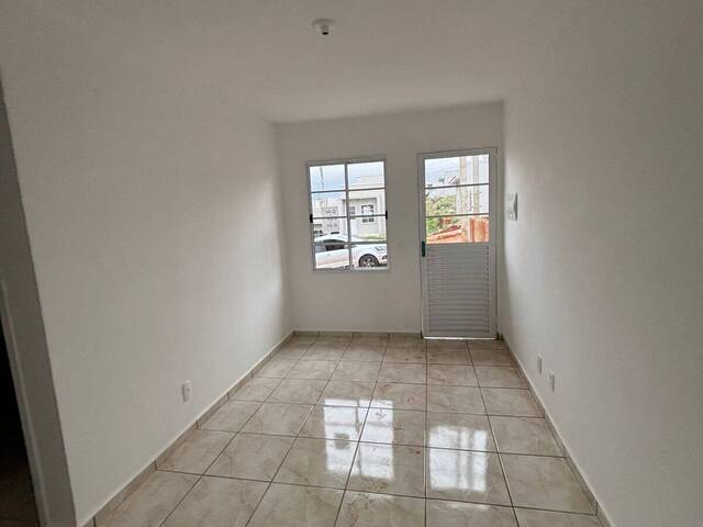 #4313 - Casa para Locação em Joaquim Távora - PR - 2