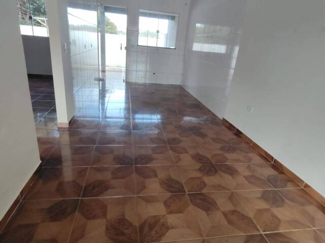 #4316 - Casa para Locação em Quatiguá - PR - 2