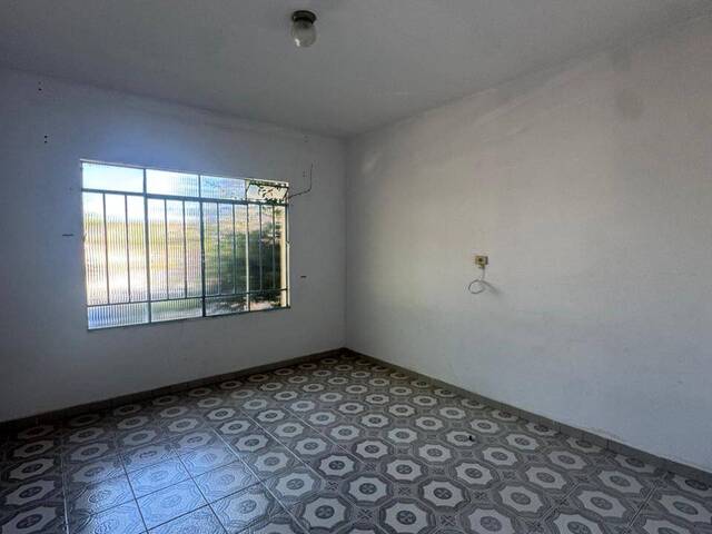 Casa para Venda em Joaquim Távora - 4