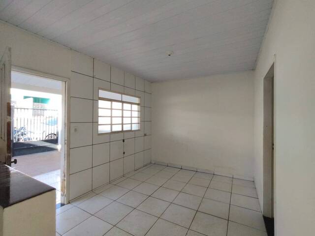 #4360 - Casa para Locação em Joaquim Távora - PR - 3