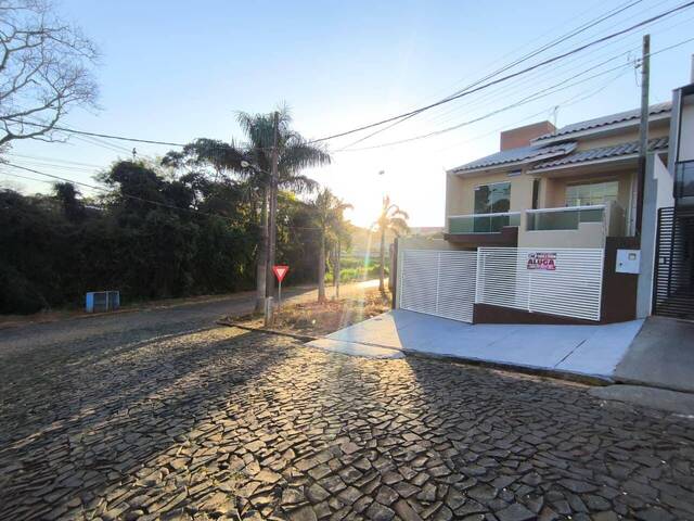 #4384 - Casa para Locação em Siqueira Campos - PR - 2